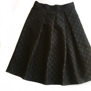 ZARA | Black Textured Skirt Size Large